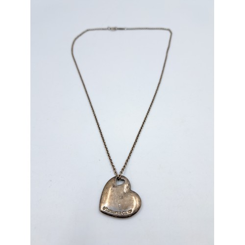 2093 - A Tiffany & Co. silver necklace with heart shaped pendant - approx. gross weight 9g