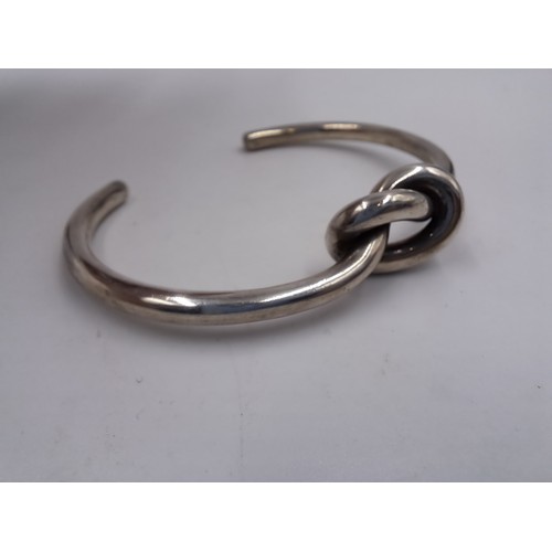 2097 - An Andreas Mikkelsen Denmark silver bangle - approx. gross weight 24g