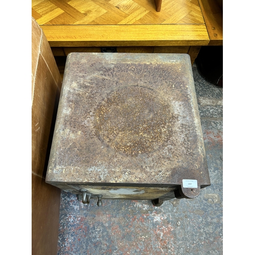 197 - A Victorian cast iron safe - approx. 62cm high x 46cm wide x 50cm deep