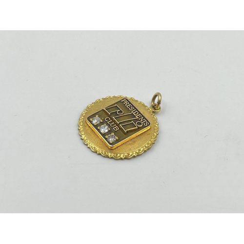 2006 - A RLI Presidents Club 12ct gold filled diamond set pendant - approx. gross weight 5g