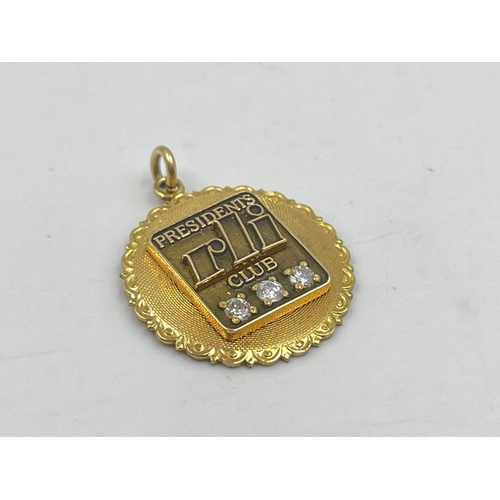 2006 - A RLI Presidents Club 12ct gold filled diamond set pendant - approx. gross weight 5g