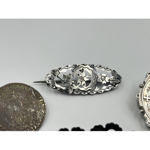 2017 - Four antique silver brooches, three hallmarked sterling silver and one .925 1562 sixpence - approx. ... 