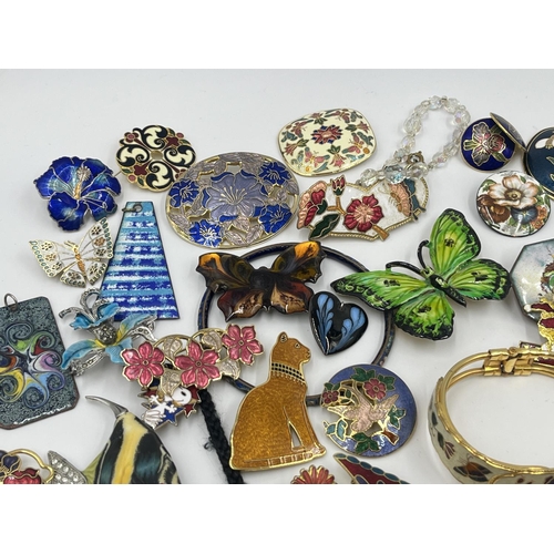 2020 - A collection of enamel jewellery