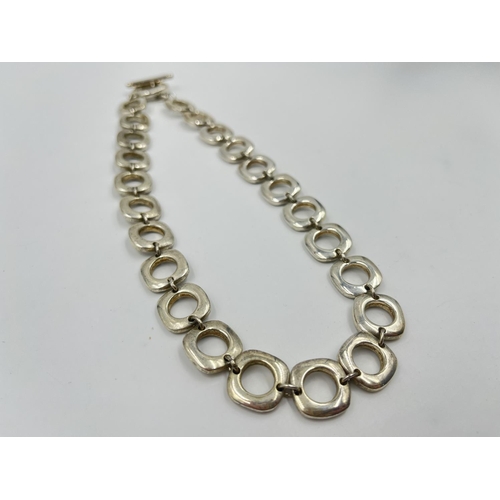 2027 - A Tiffany & Co. .925 silver necklace - approx. gross weight 70g