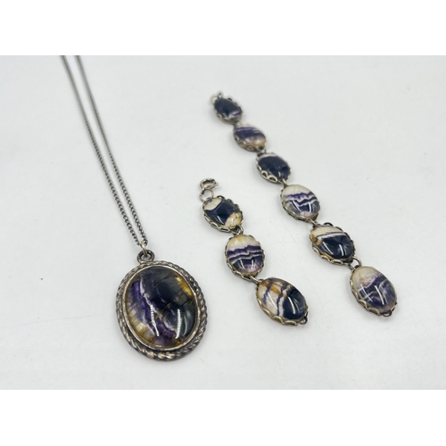 2029A - Two pieces of hallmarked sterling silver and Blue John jewellery - approx. gross weight 23g