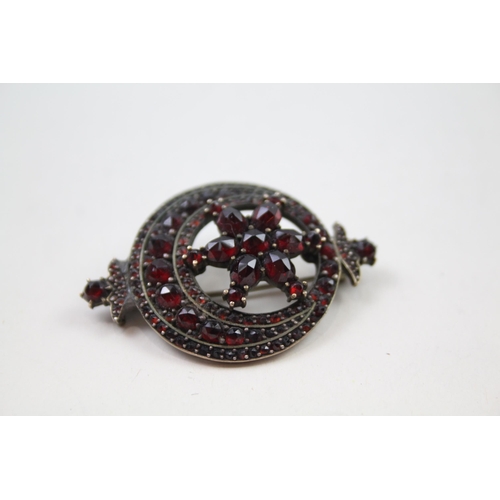 2338 - Two Victorian Bohemian garnet brooches