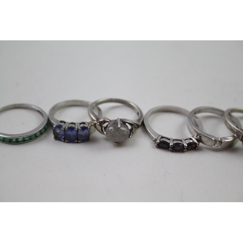 2339 - Eight silver gemstone set rings to include two TGGC etc. - approx. gross weight 21g