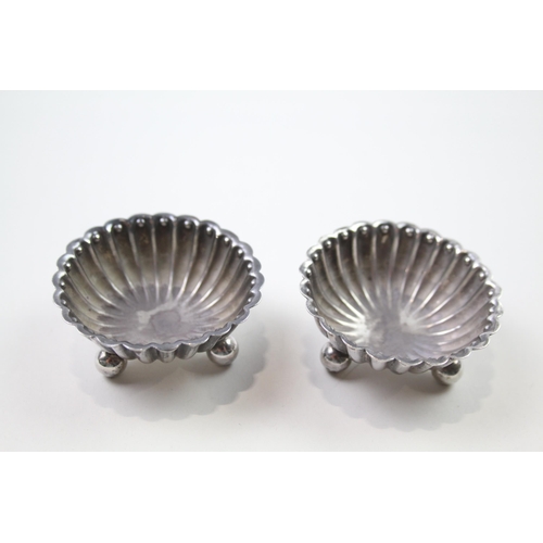 2236 - Two Victorian Hilliard & Thomason hallmarked Birmingham sterling silver salt dishes, dated 1888 - ap... 