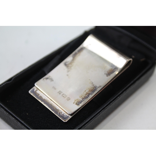 2237 - A boxed William H. Manton hallmarked Birmingham silver money clip - approx. gross weight 20g and 5cm... 