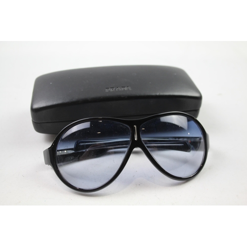 618 - A cased pair of Prada sunglasses