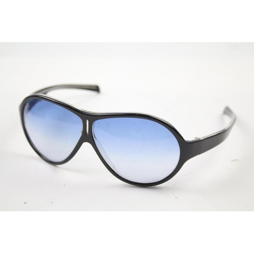 618 - A cased pair of Prada sunglasses