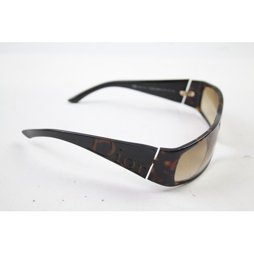 622 - A cased pair of Christian Dior sunglasses