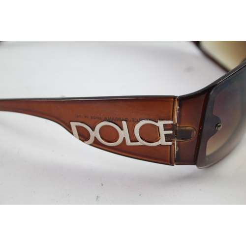 624 - A cased pair of D&G sunglasses