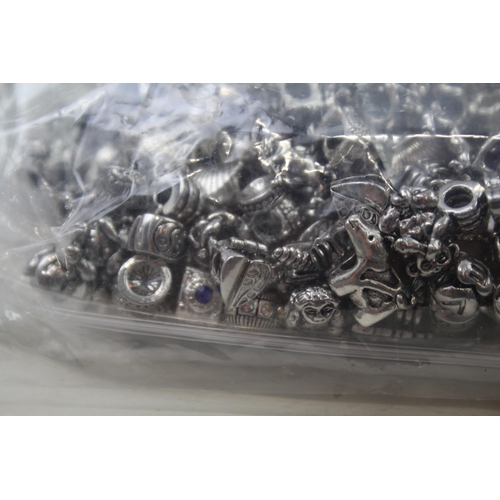 642 - Approx. 3kg shop stock charms