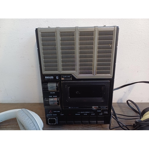 846 - Six items to include PLL portable four-band radio, Philips N2214 cassette recorder, Etón E5 AM/FM/SW... 