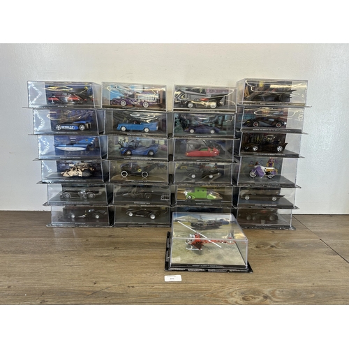 305 - A collection of boxed Eaglemoss Ltd DC Comics Batman collector's model vehicles