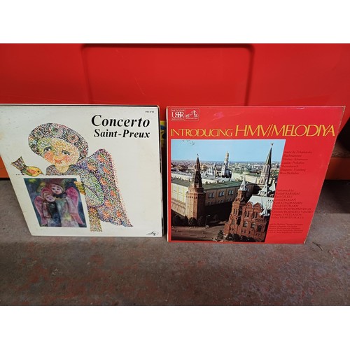 964 - A very large collection of vinyl records to include Dvořák 'Slavonic Dances', Saint-Preux 'Concerto'... 