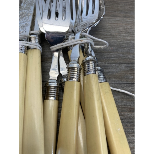 544 - A collection of metalware to include AM & Co EPNS twelve piece fish knife and fork set with hallmark... 