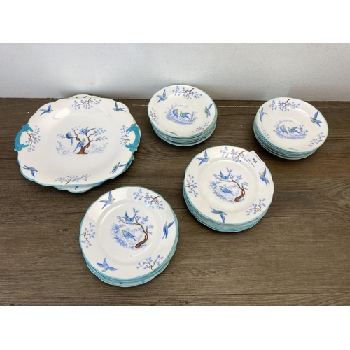 558 - A collection of 1920s Jackson & Gosling Grosvenor China Ye Olde English china to include twelve teac... 