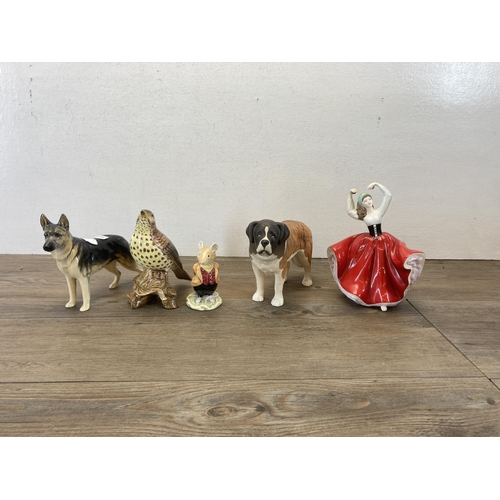 562 - Five ceramic figurines, two Beswick dogs, St Bernard Corna Garth Stroller and CH. Ulrica of Brittas,... 