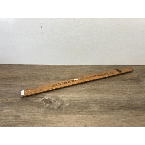 792 - An early/mid 20th century Avecta trouser stretcher