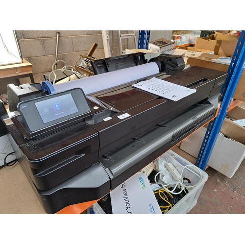 941 - A HP DesignJet T120 A1 plotter large format printer