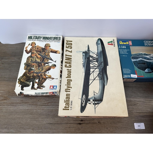 469 - Ten boxed plastic model kits to include Tamiya Military Miniatures, Revell 05078 German Submarine Ty... 