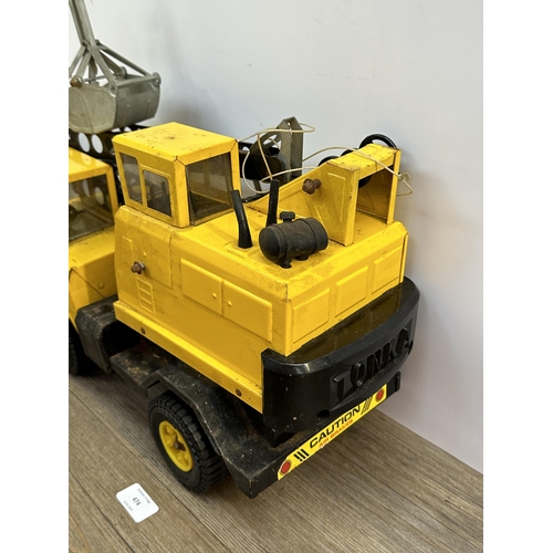 474 - A boxed Tonka No. 3940 mobile crane