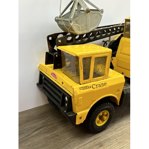 474 - A boxed Tonka No. 3940 mobile crane