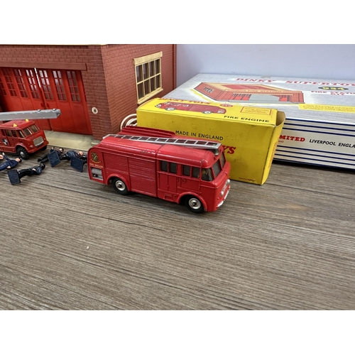 492 - A Dinky Supertoys 954 fire station kit with original box, boxed 259 fire engine die cast model vehic... 