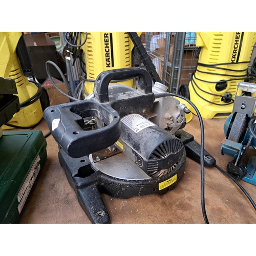 1061 - A B&Q UBCMS210 240v mitre saw