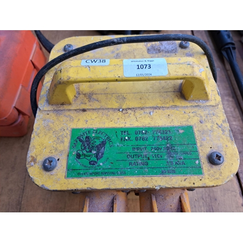 1073 - A 240-110v transformer