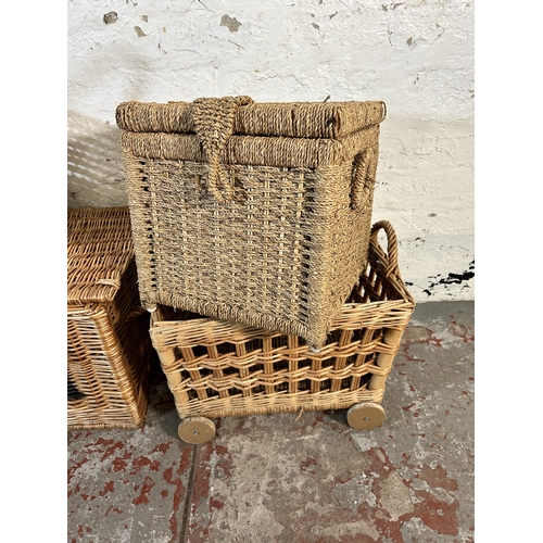 189 - Five wicker baskets