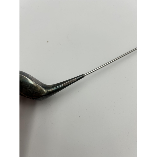 2361 - A Frigast of Denmark white metal novelty golf club cocktail stirrer - approx. 23cm long