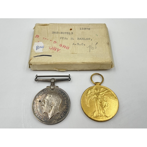 2034 - A boxed WWI British medal pair presented to DM2-207513 Pte. H. Barlow. A.S.C.