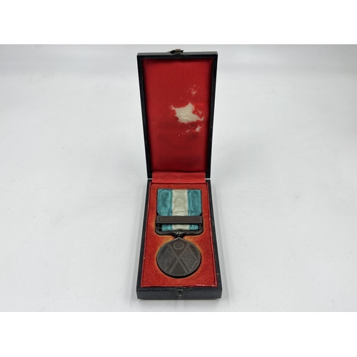 2046 - A boxed 1894-1895 Sino-Japanese War medal