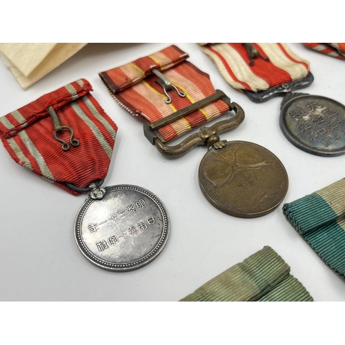 2078 - Seven Japanese medals to include Red Cross, 1904-05 Russo-Japan etc.