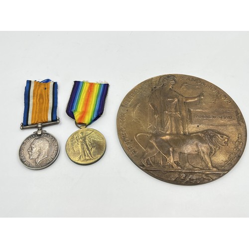 2016 - A WWI medal pair presented to 23500 Pte. A. Shaw. N. Staff .R. comprising War and Victory together w... 