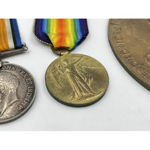 2016 - A WWI medal pair presented to 23500 Pte. A. Shaw. N. Staff .R. comprising War and Victory together w... 