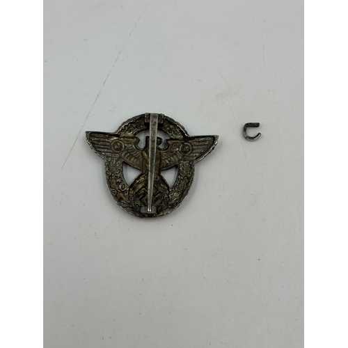 2205 - A WWII German Reich Police cap badge