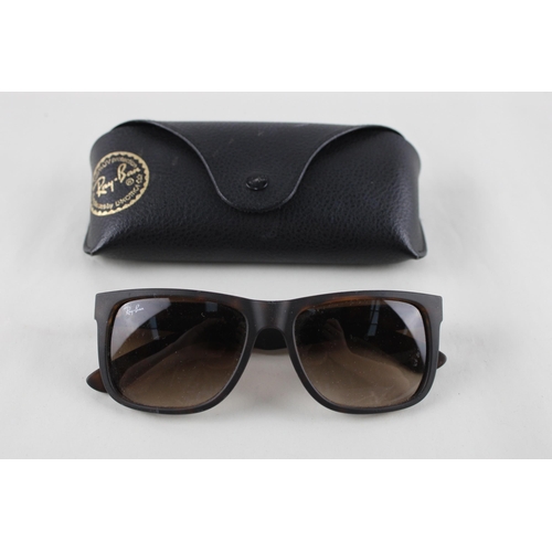 450 - A pair of cased Ray-Ban Justin sunglasses