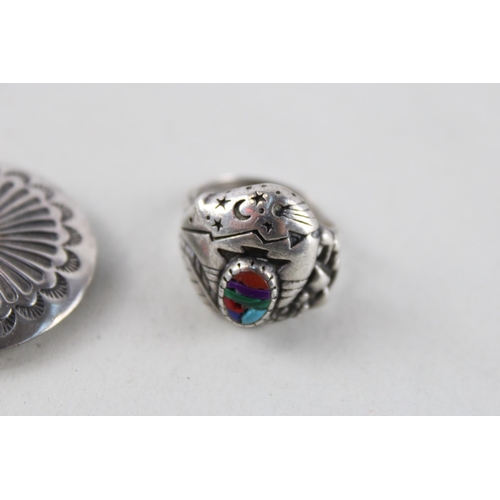 2036 - Two pieces of silver gemstone set Native American jewellery, one ring and one pendant - approx. gros... 