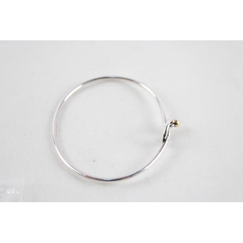 2038 - A Tiffany & Co. silver bangle - approx. gross weight 8g