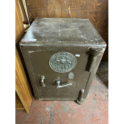 152 - A Milners' Patent No. 212 Fire-Resisting safe (key in office) - approx. 64cm high x 48cm wide x 50cm... 