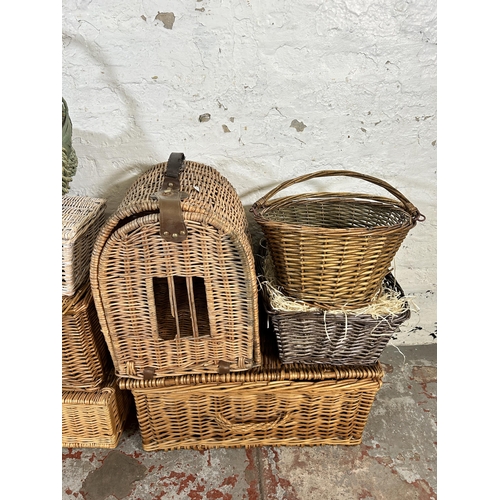 198 - Nine wicker baskets