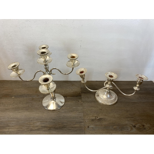 389 - A collection of metalware to include vintage brass three section candelabra, 19th century copper and... 