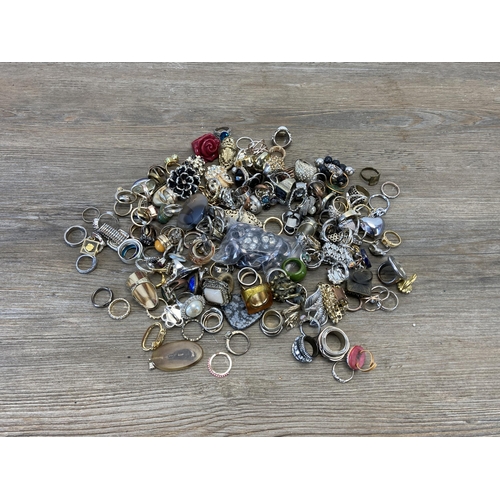 439 - A collection of dress rings