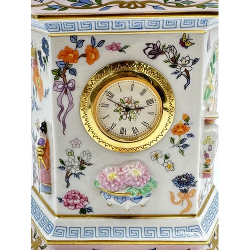 307 - A Franklin Mint Clock of One Hundred Flowers porcelain mantle clock designed by Dawen Wang - approx.... 