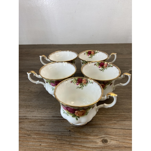 342 - A collection of Royal Albert Albert Old Country Roses bone china to include six teacups, two teapot,... 