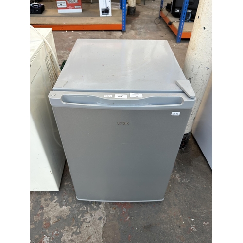 733 - A Logik LTT68S17 counter top fridge - approx. 63cm high